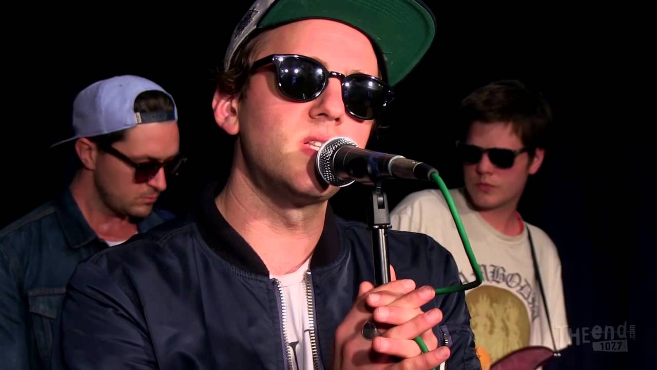 Skaters - Deadbolt (In Studio)