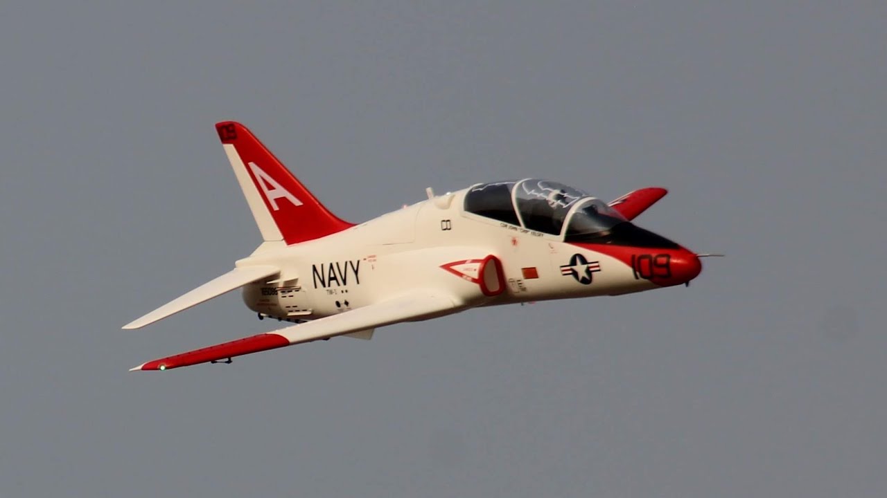 Aerofoam T-45 with Swiwin 80   Maiden flight.