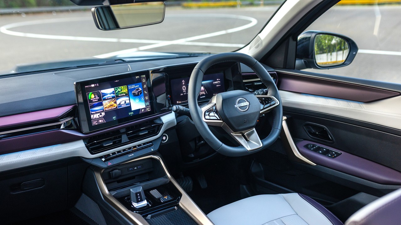 Экскурсия по салону нового внедорожника Nissan Tekton 2026 годаОсобенности интерьера