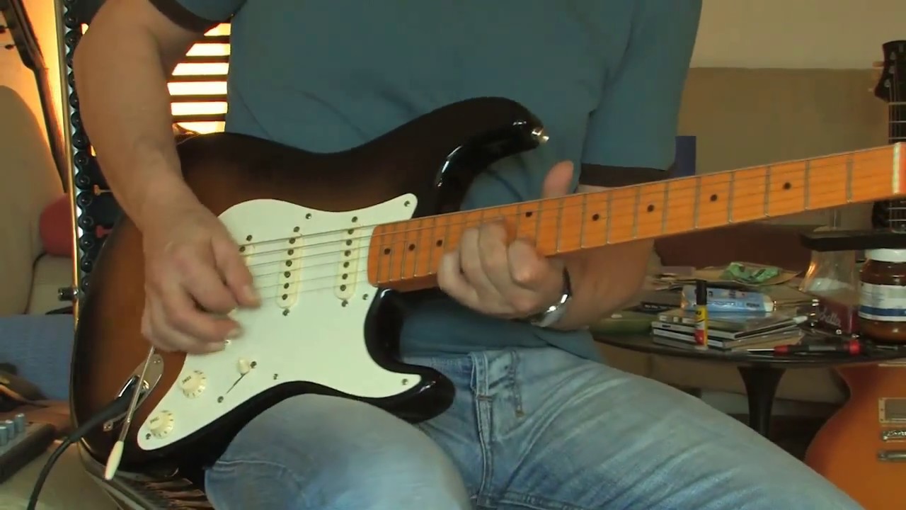 2005 Fender Eric Johnson Stratocaster Part1