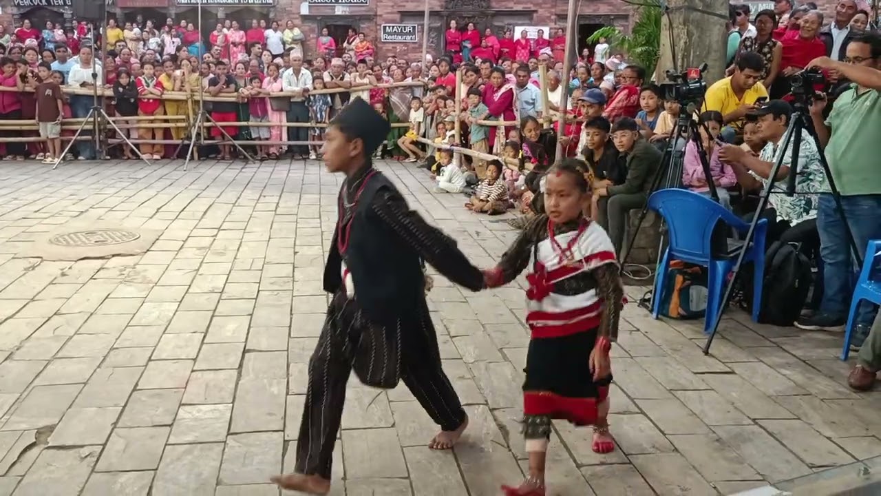 Jhauri pyakhan(dance) 💃💃#byasi saskritik samuha#gaijatra#bhaktapur 