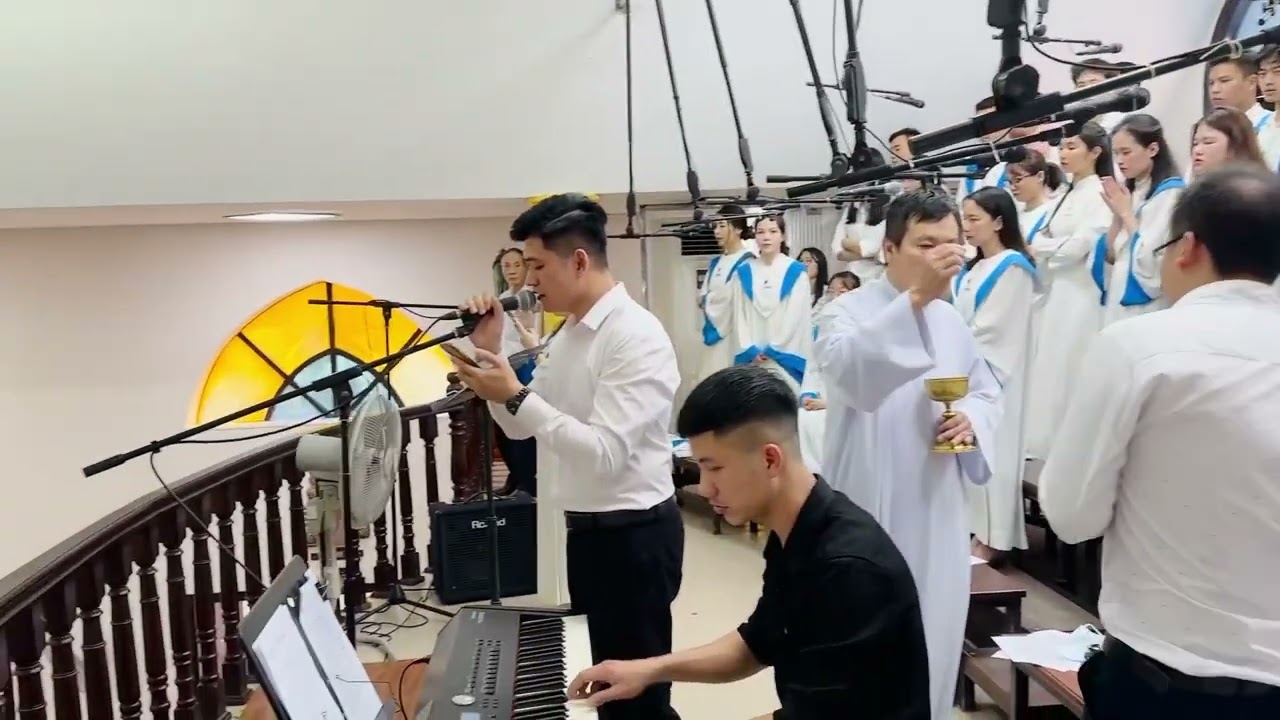 Yêu Trong Tình Chúa - Bắc Vũ ft Đan Linh ( Ca đoàn Maria Trinh Vương )