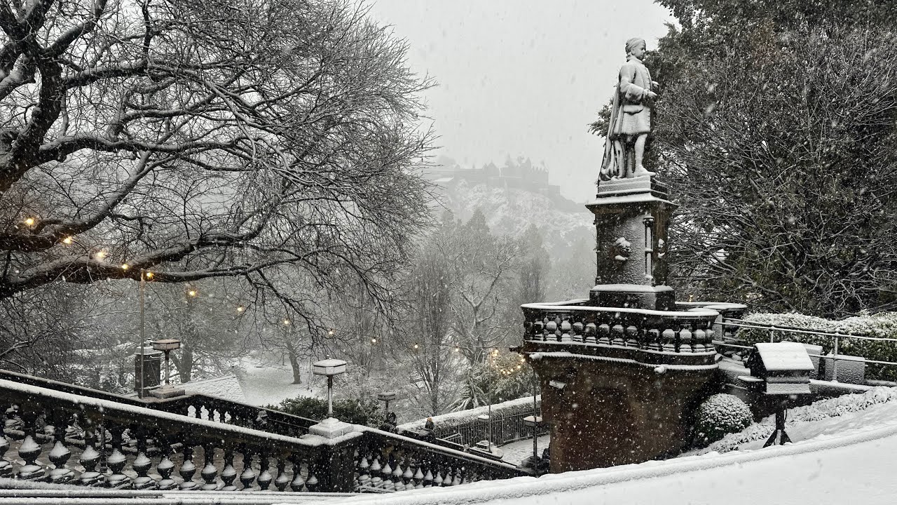EDINBURGH| Storm Bert Brings Snowstorm In Scotland| Freezing Cold 0*C| Storm Bert