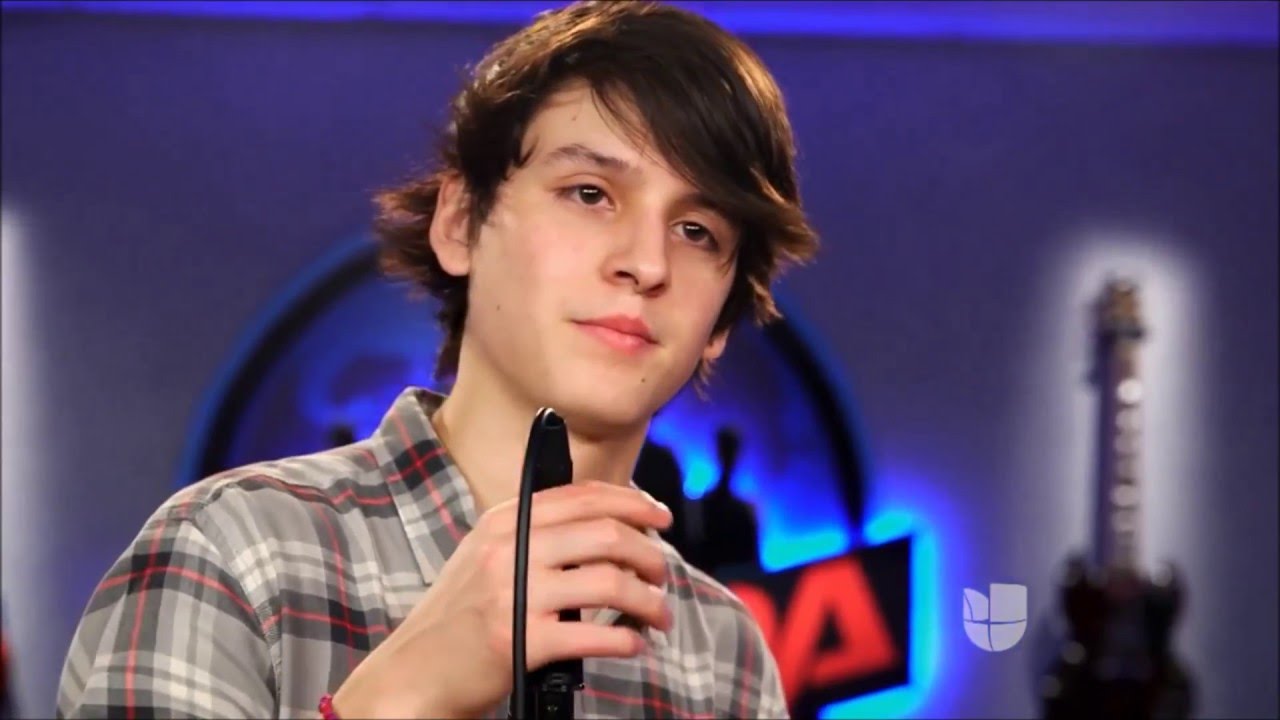 CNCO Christopher Velez