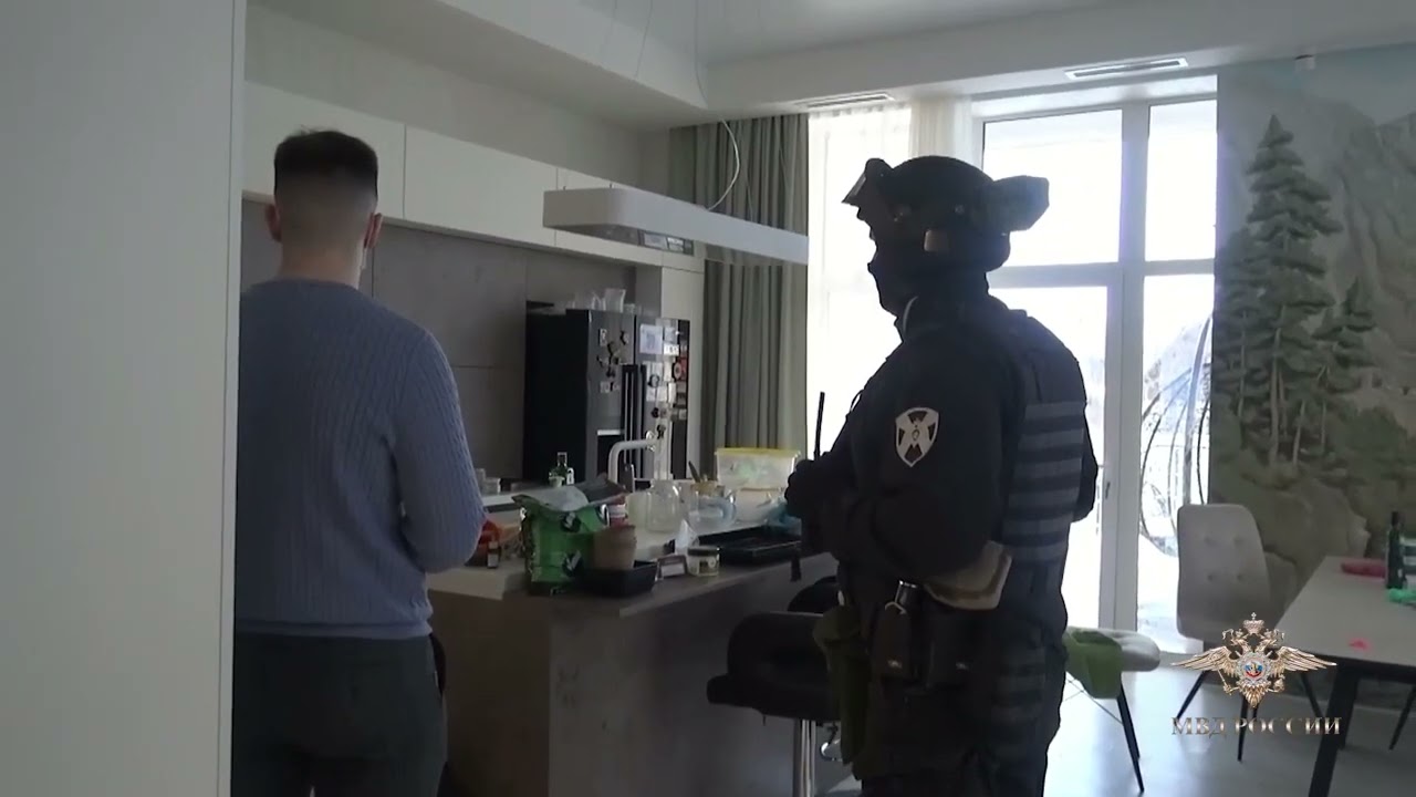 Задержаны подозреваемые в неправомерном обороте средств платежей на сумму свыше 300 миллионов рублей