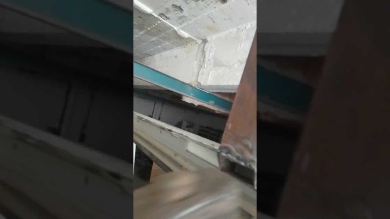 Haciendo la estructura para levantar el techo de la Kombi Ducato Iveco 2.8
