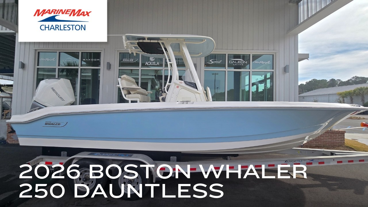 Boston Whaler 250 Dauntless I MarineMax Charleston 2026 года выпуска.