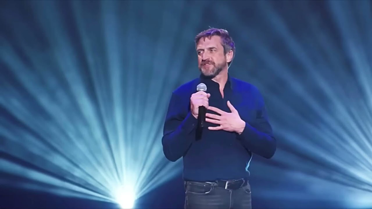 Raul Esparza 