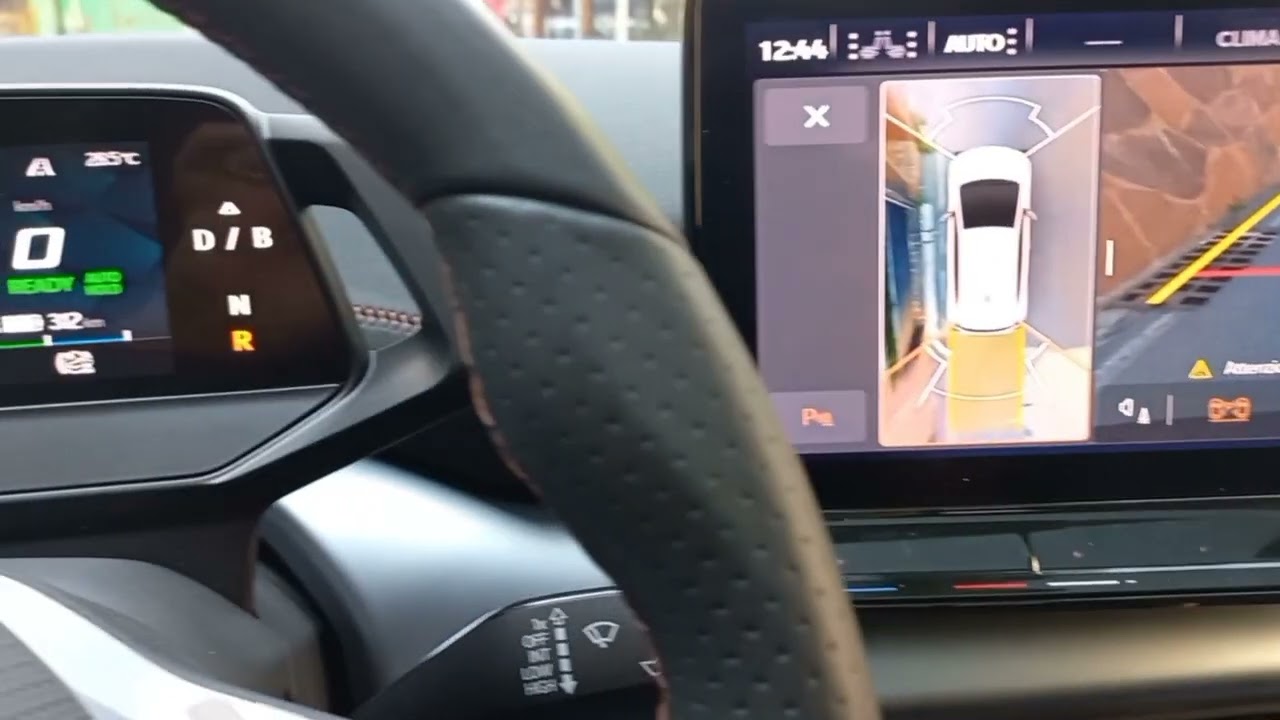 Aggiornamenti software e moduli batterie Cupra Born