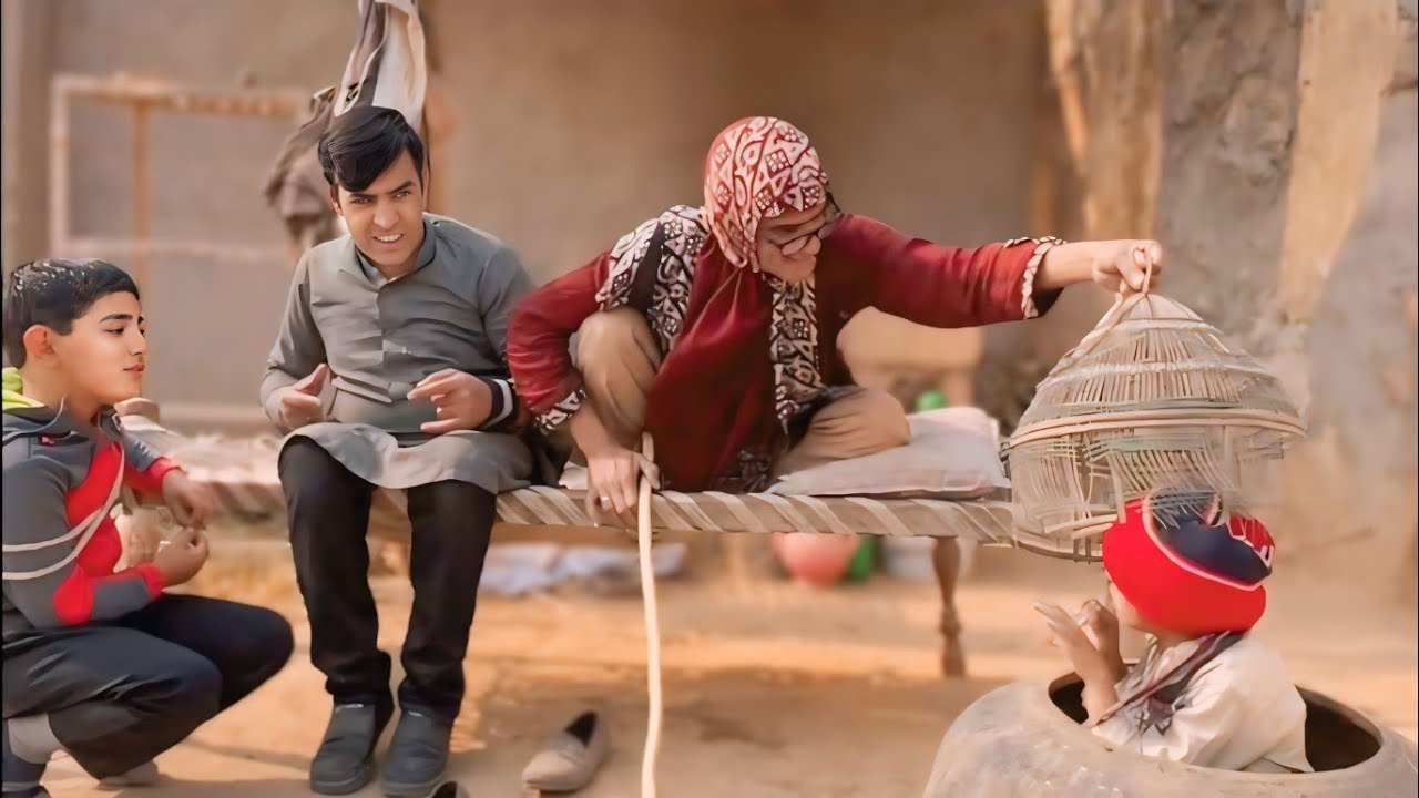 Dadi Bakhto Na Chor Pakar Liya  Pothwari Superhit Non Stop Comedy  Chiku Funny Pakistani Dadi Bakhto