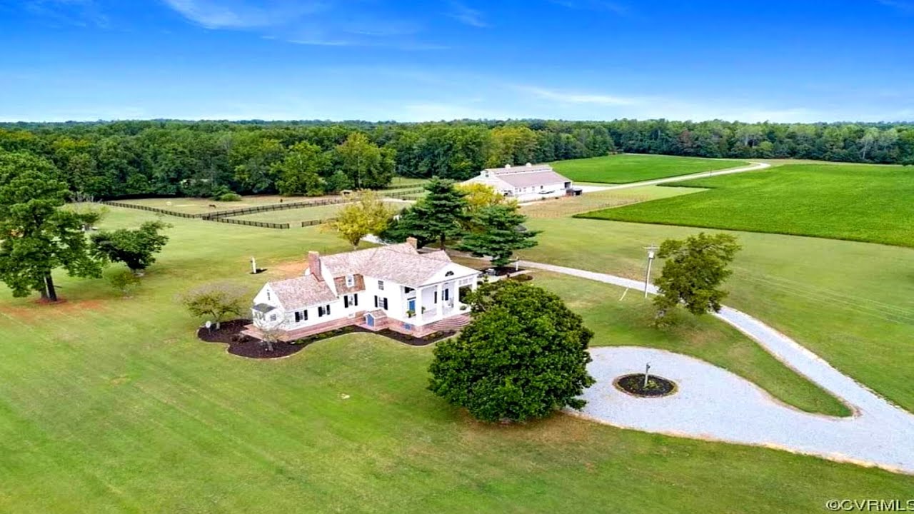 Virginia Farms For Sale | 136+ acres | Barns + Sheds | Paddocks | Ponds | Exterior Stalls | Gardens
