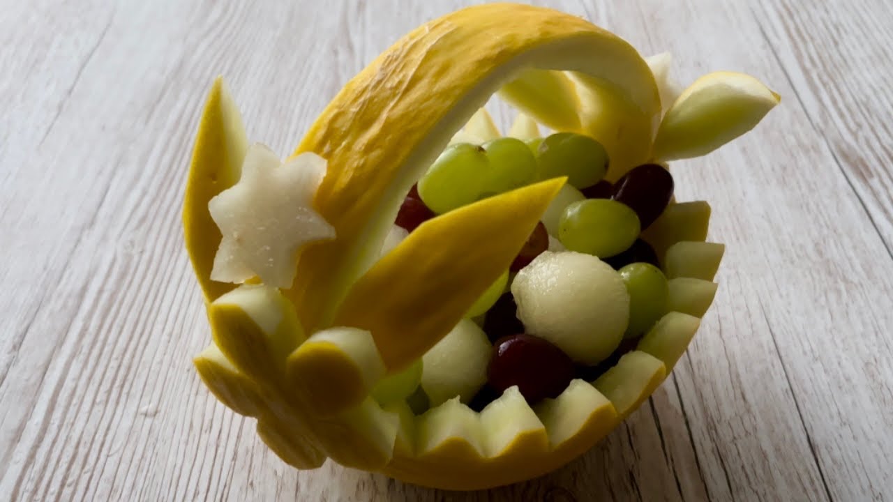 How to make a Beautiful Melon Basket / Easy Melon Carving and cutting trick / Easy Fruit Bowl making