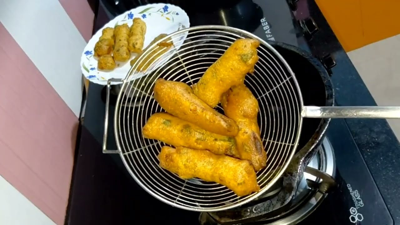 ঝটপট নাস্তার জন্য কিছু বানাতে চাইলে পনির পাকোড়া বানিয়ে নিতে পারেন / paneer pakoda recipe / pakoda