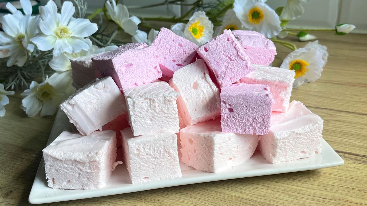 [2 Ingredients] Homemade Fluffy Marshmallow Clouds