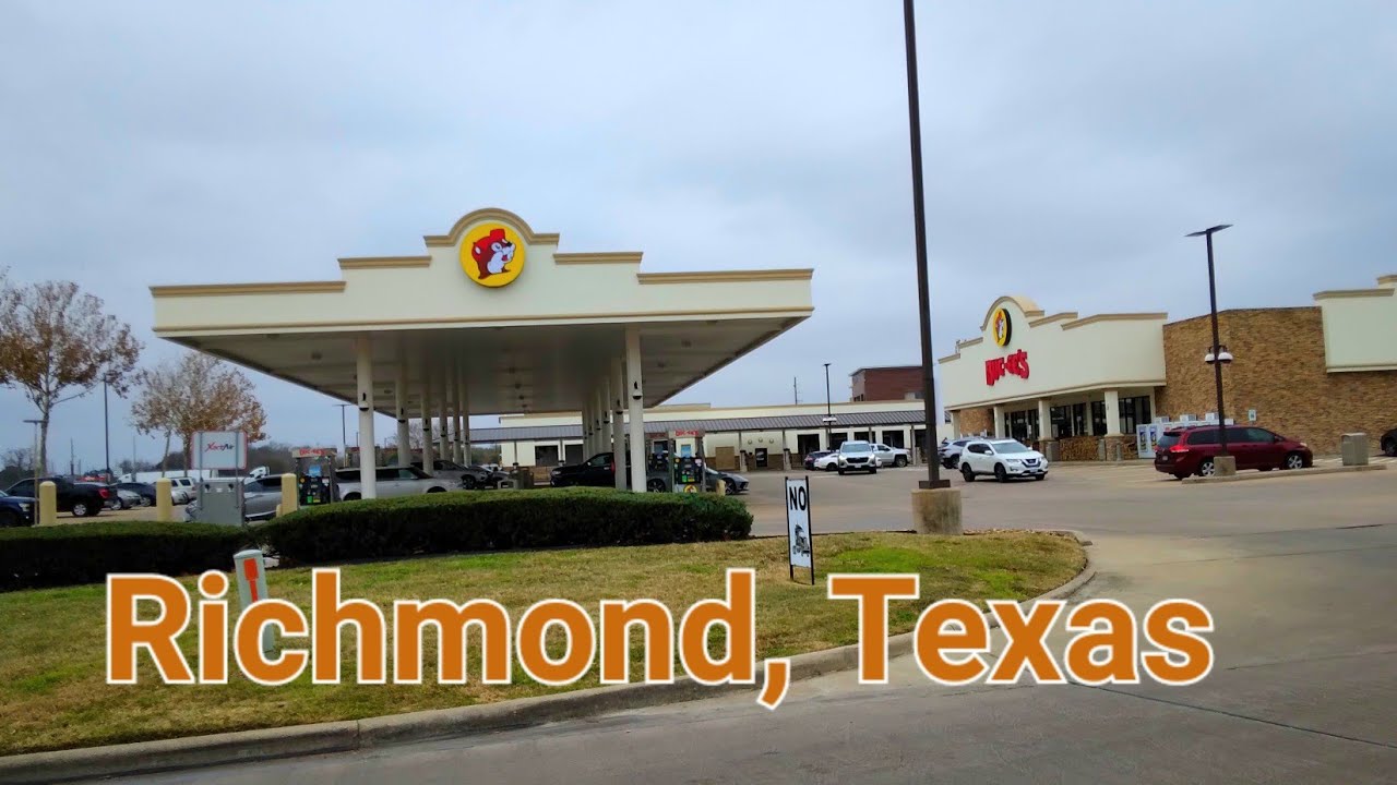 FINDING A TINY BUC-EE'S IN RICHMOND TEXAS | #bucees