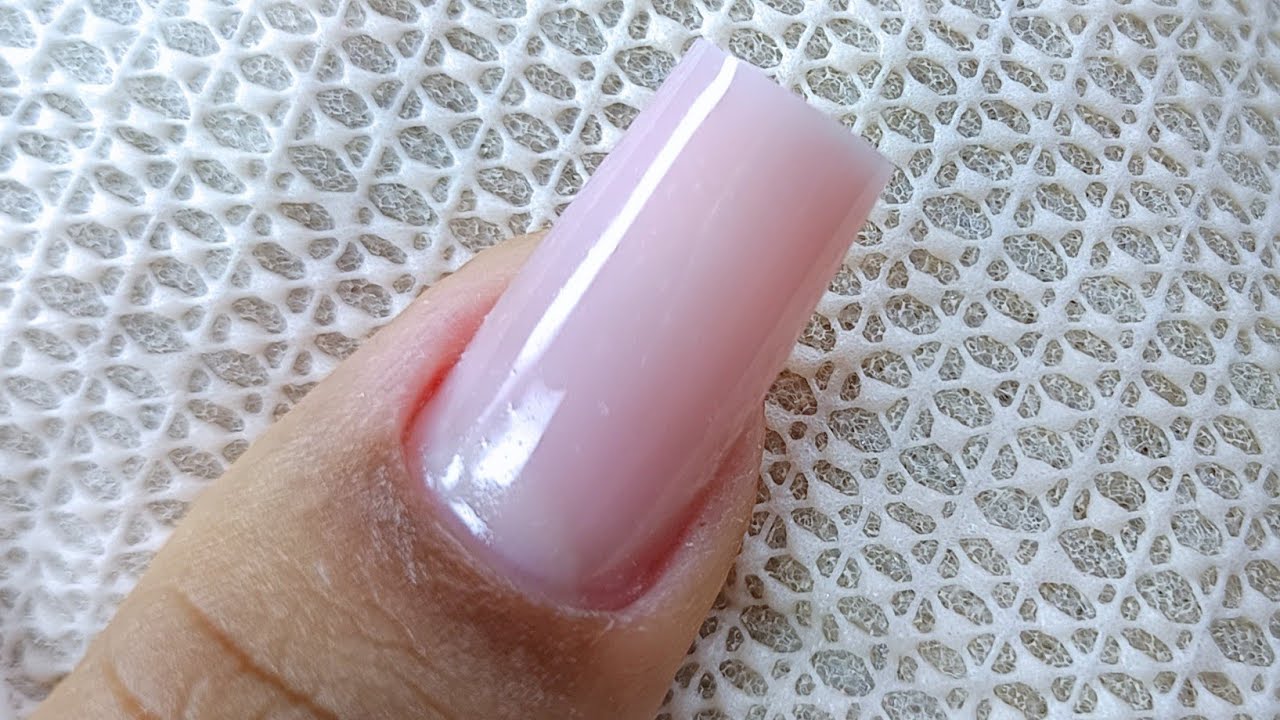 GEL NA TIPS COM MOLDE F1: INDICADO PARA UNHAS ROIDAS