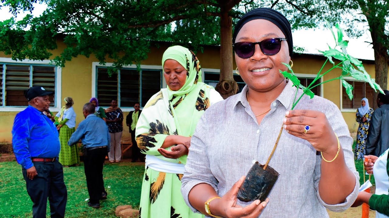 DC NYANGASA  Rais ni mwanamazingira Tumepanda mitii kama ishara ya kuadhimisha siku yake y kuzaliwa