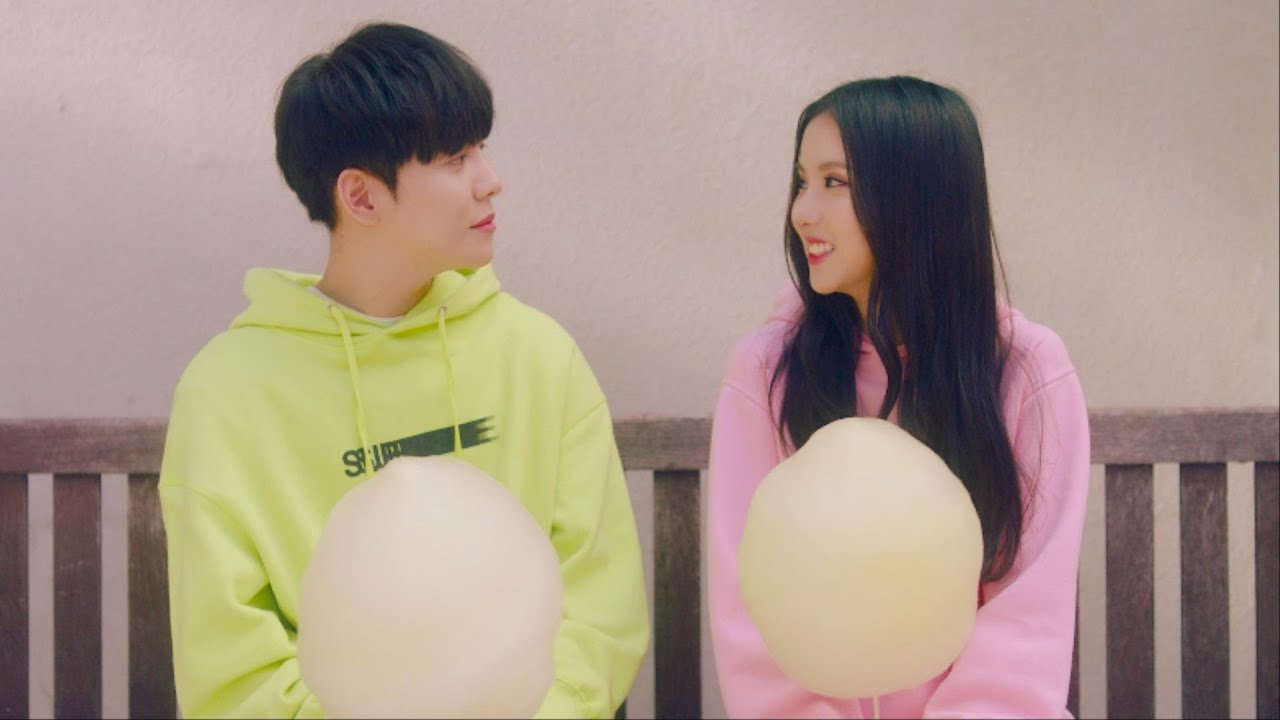 박경(PARK KYUNG) - 자격지심(Inferiority complex) (feat. 은하 of 여자친구) Official Music Video
