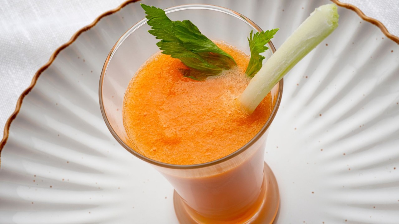 Batido de manzana, zanahoria y apio 🍏🥕 | Energía natural con Karlos Arguiñano