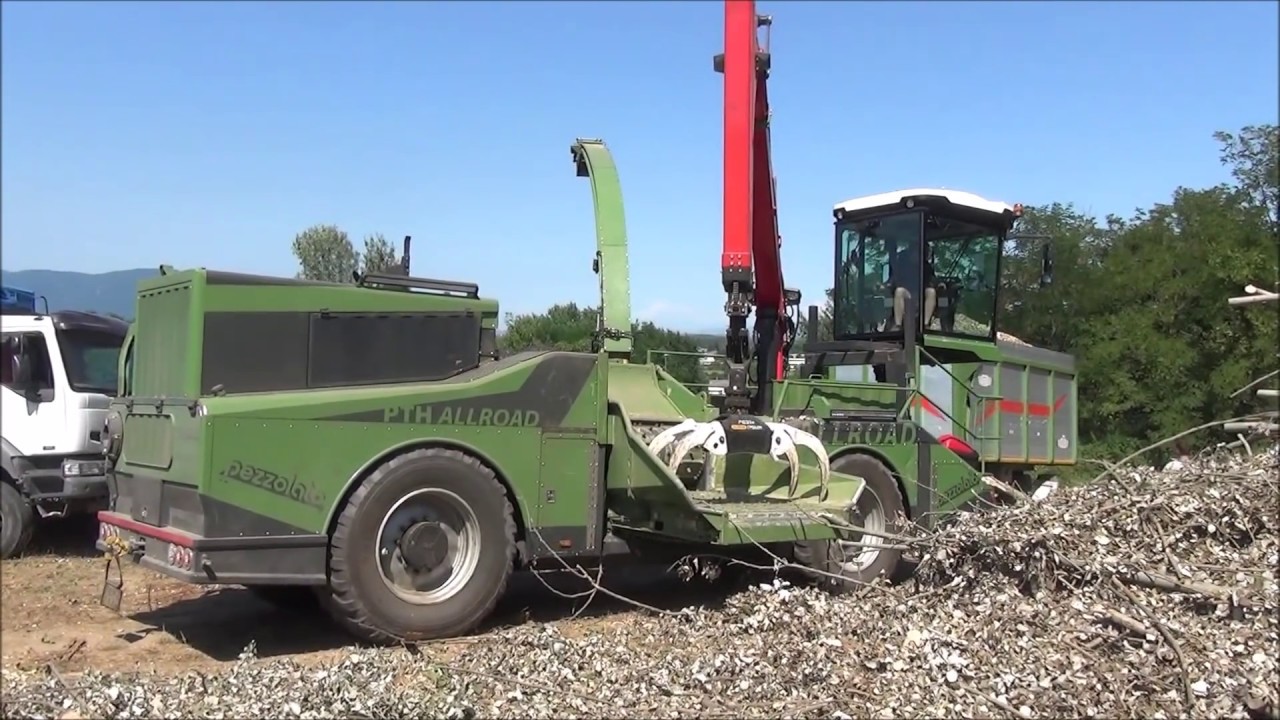 PEZZOLATO PTH 1400/820 ALLROAD - Cippatore a tamburo / Drum chipper driven by 550 hp SCANIA engine
