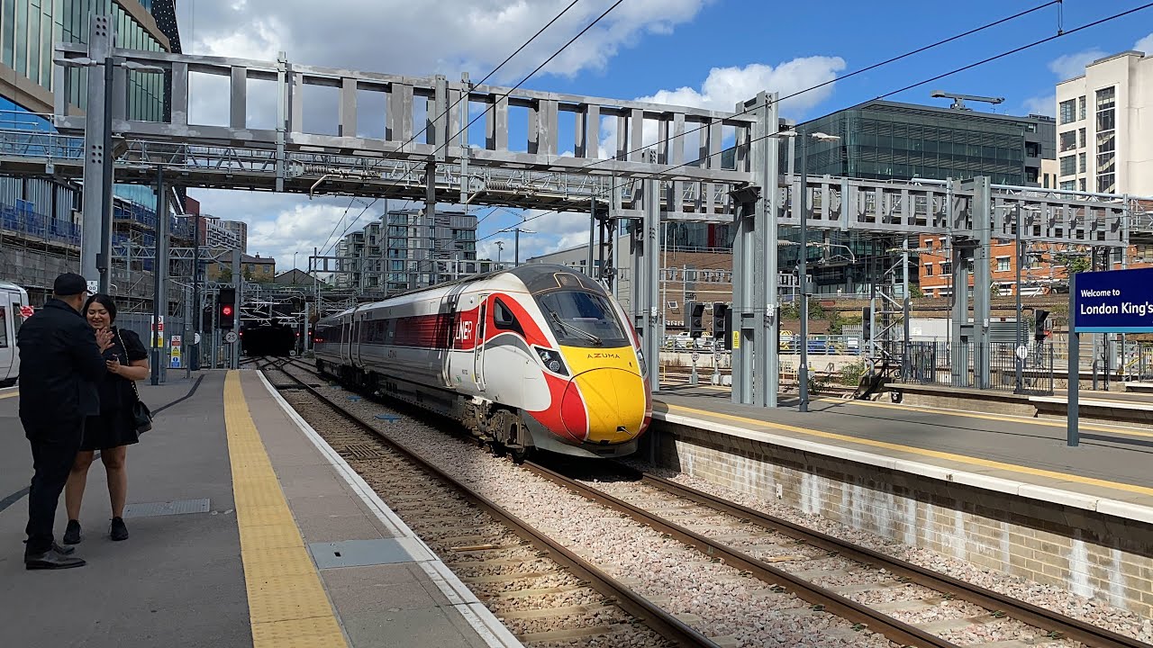 Class 801202 arrives into London Kings Cross