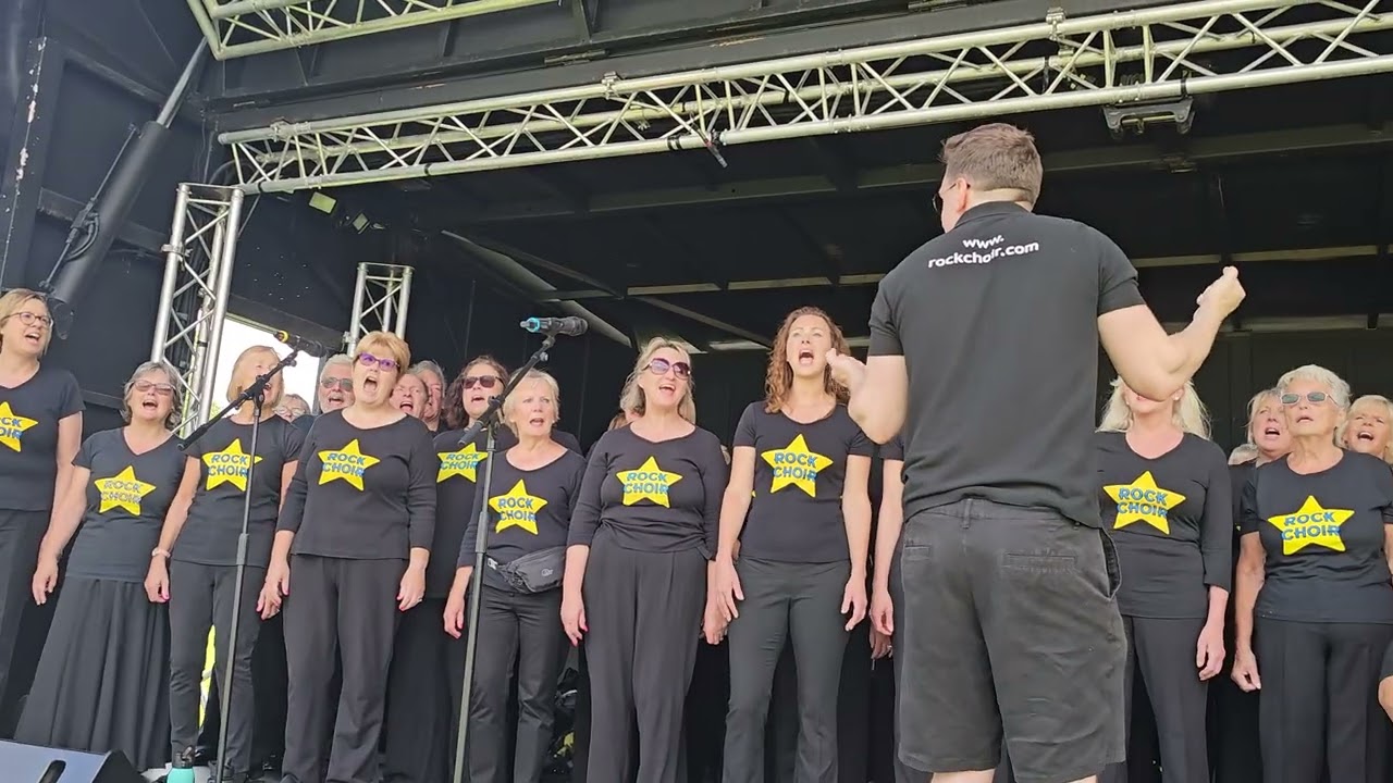 ROLL WITH IT Rock Choir at Altrincham FESTIVAL Lukes Rock Choirs 28th June 2025