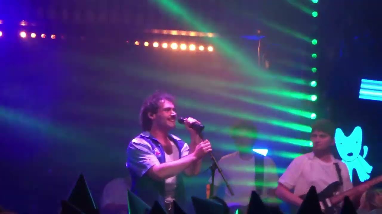 Ventriloquist / Something's Wrong - James Marriott (Live)