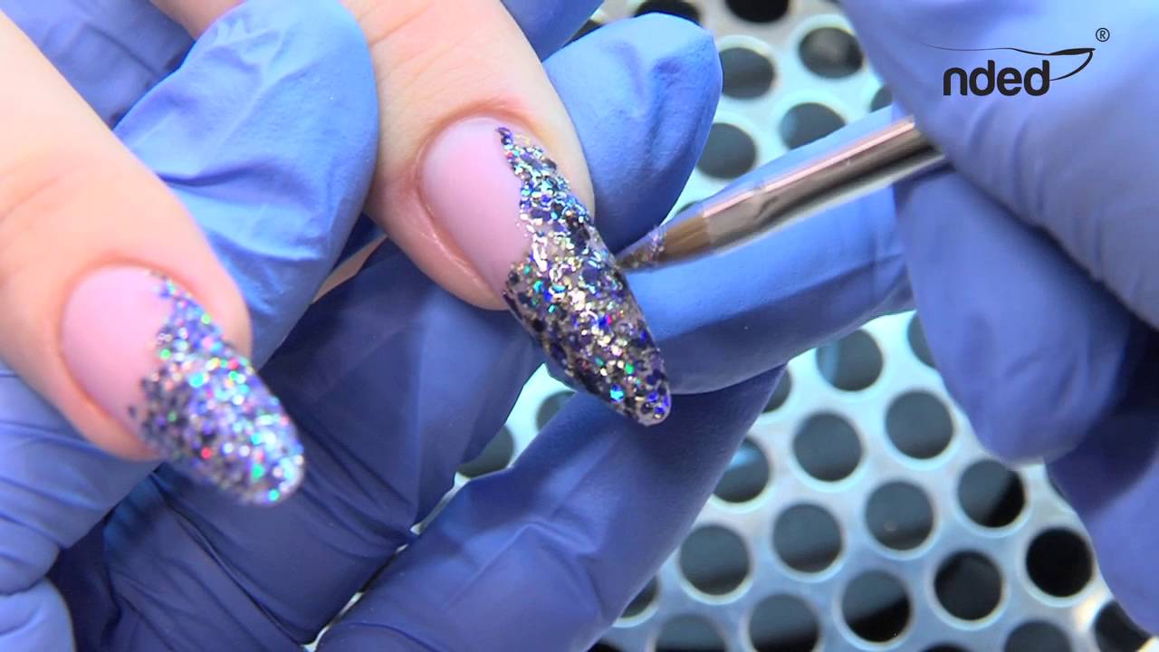 Extrem Glitter Gel Video - Nailart Farbgel mit Big Glitter Effekten | nded.de
