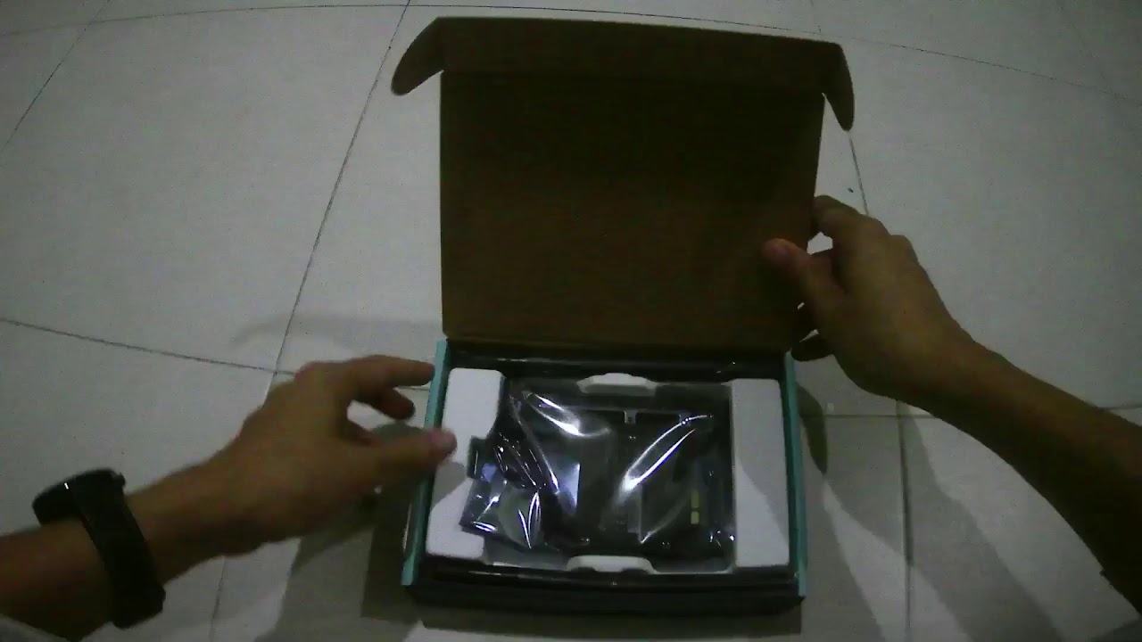TP-Link Archer TX50E Unboxing