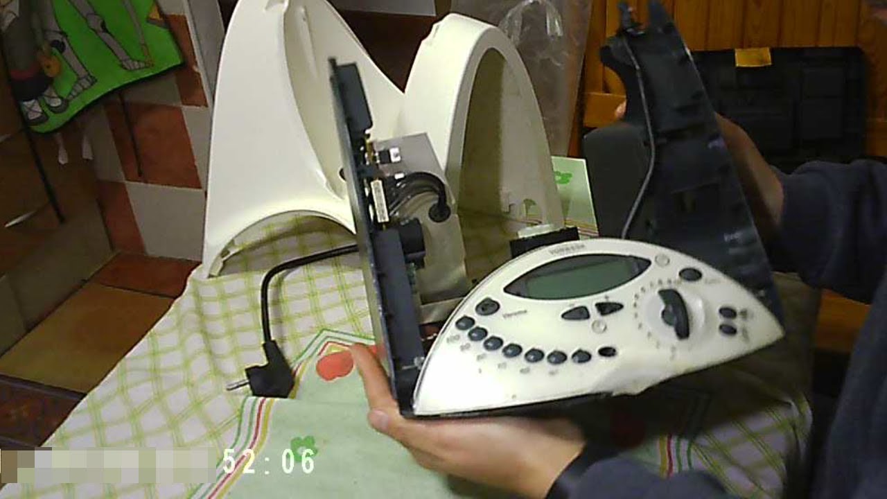 Como sustituir el frontal de una Thermomix TM31