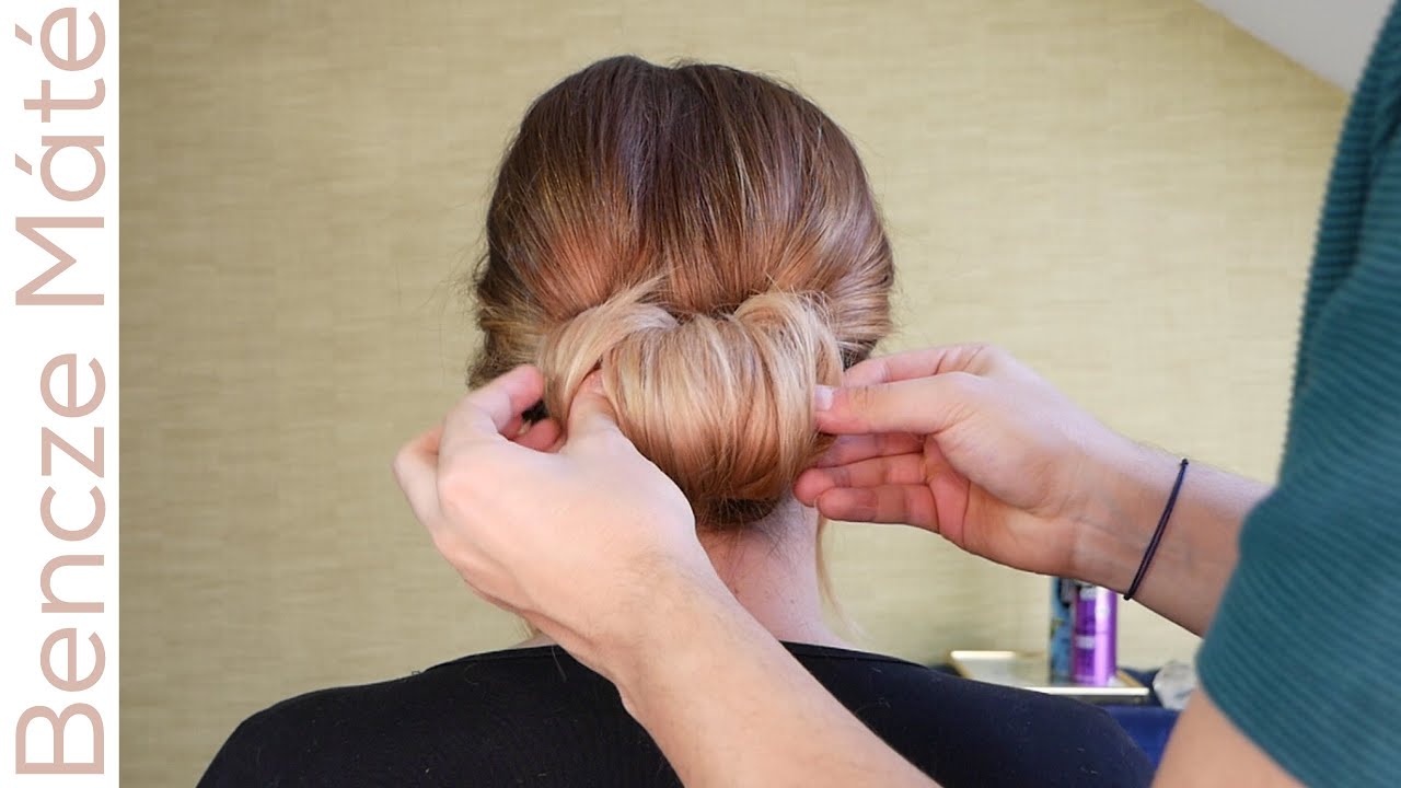 Egyszerű konty | KOMMENTÁRNÉLKÜL | Bencze Máté