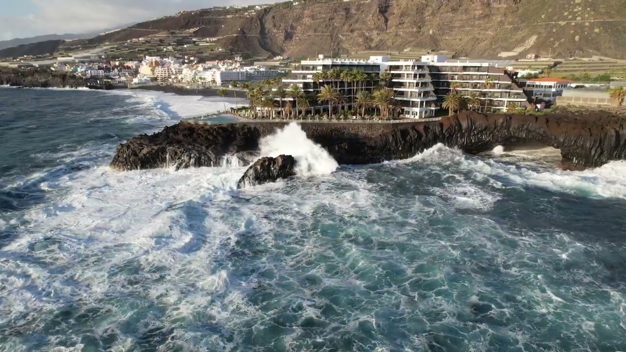 LUJO ENTRE OLAS BRAVAS: HOTEL MELIÁ LA PALMA 🌊🏨💦