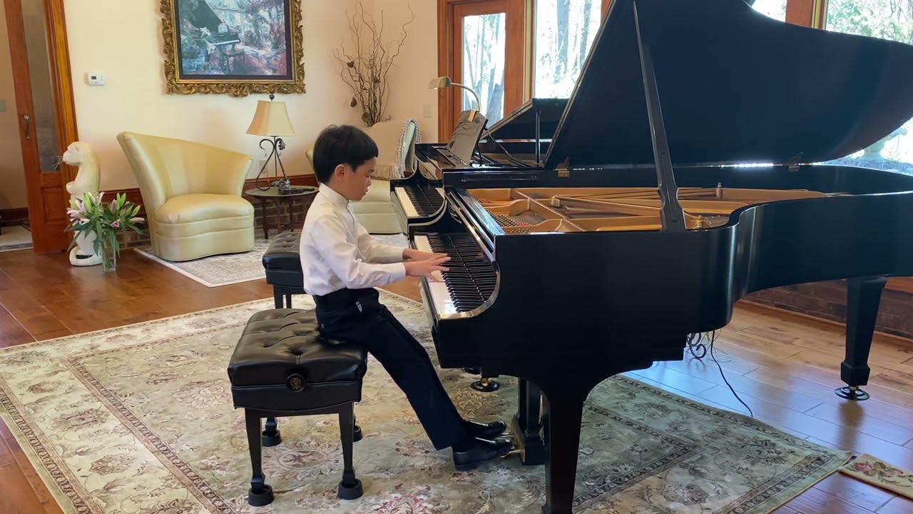 Frédéric Chopin's Fantaisie-Impromptu in C♯ minor, Op. posth. 66, played by Tony Chen