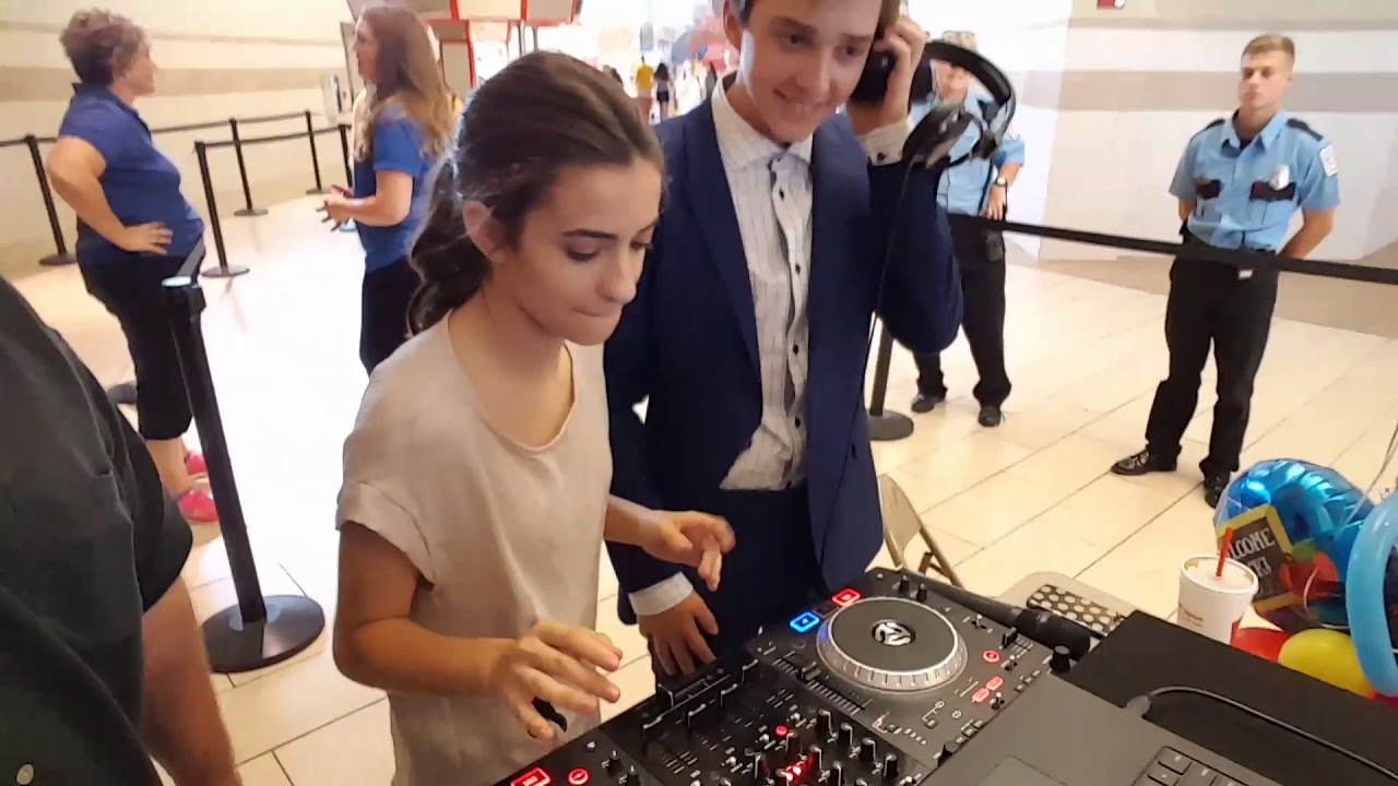 Soni Bringas and Michael Campion from Fuller House with DJ Bill Carroll