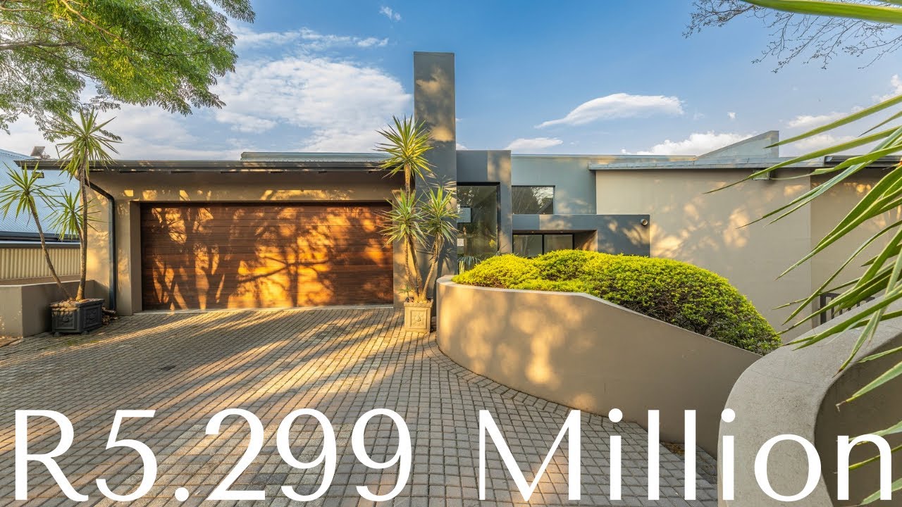 Touring a Stunning Contemporary Home Designed Around Light & Space inside Lakeside Village #home