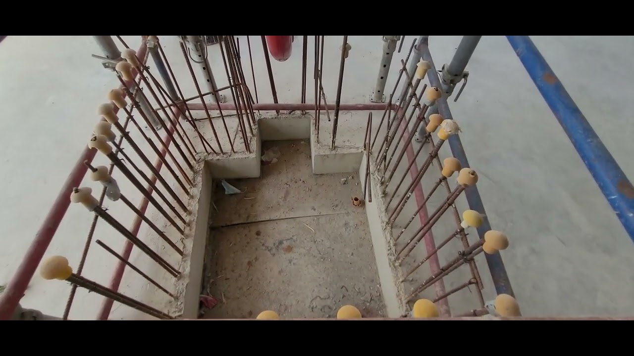 Placing boom installation + static pump for high rise concrete