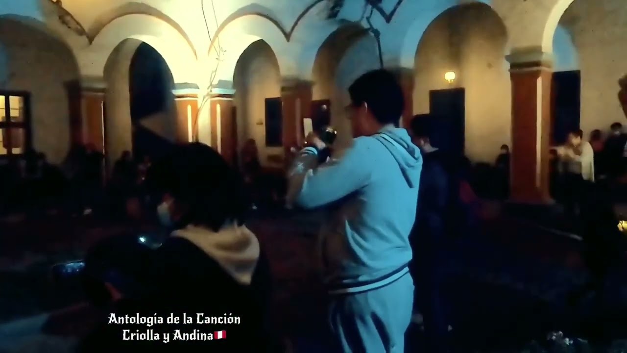 EMELY CASTRO: La Chongoyapana & Si es que me quiere mi china (Lima🇵🇪Perú, Mayo 2022).