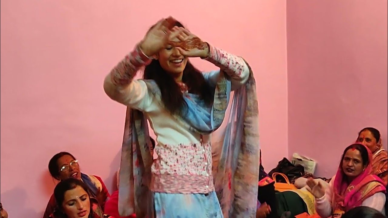 गांव की लड़की का इतना खूबसूरत डांस शायद ही आप ने पहले देखा हो कहीं || Beautiful Village Girl Dance