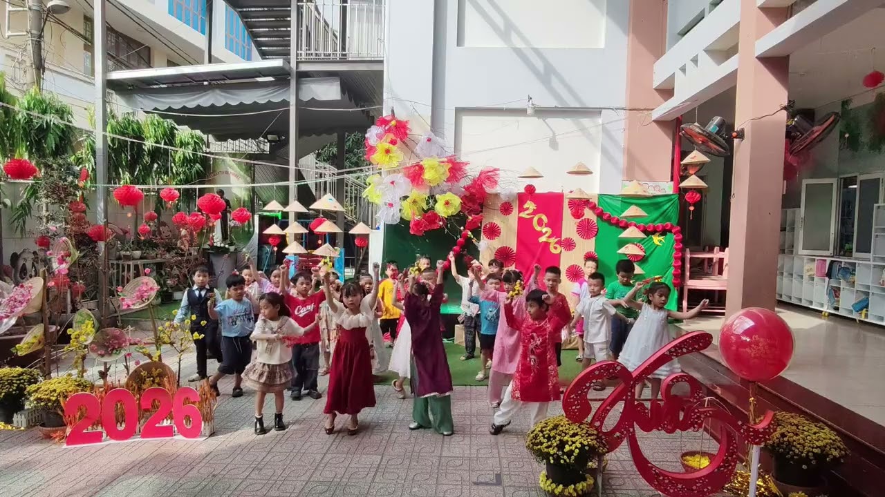 MN Thiên Ân 1- Tập thể lớp Lá 2 - Tết Đong   Đầy