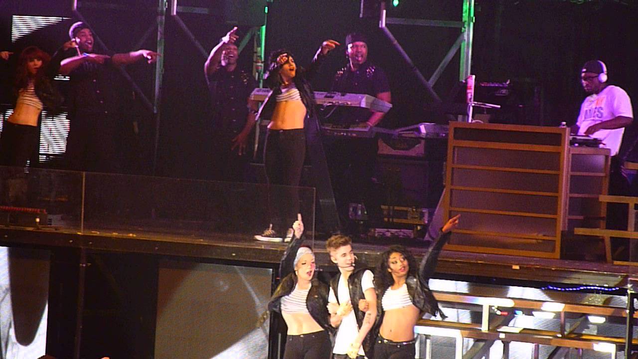 2012 10 30 Out of Town Girl Justin Bieber Houston