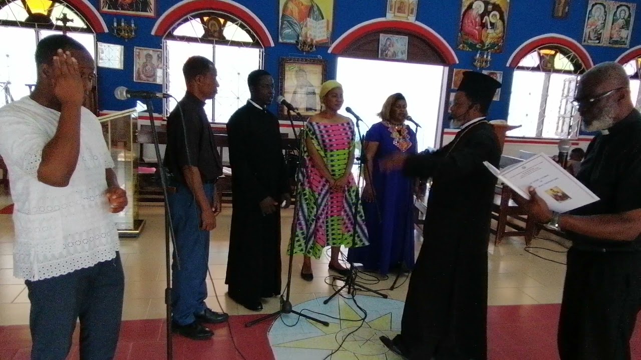 début de la divine liturgie Orthodoxe
