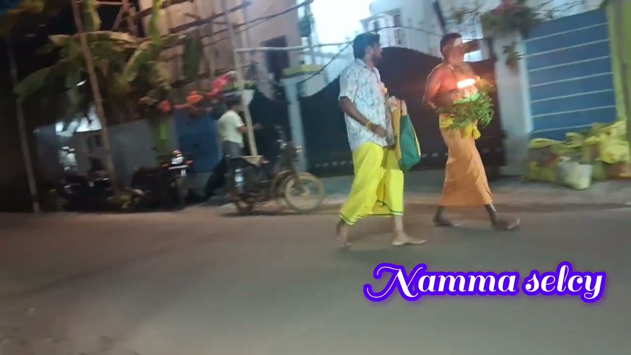 காரைக்குடி முத்துமாரியம்மன் கோவில் இரண்டாம் நாள் மண்டகப்படி குழு🙏🙏#kovil #aanmeegam #thiruvizha 