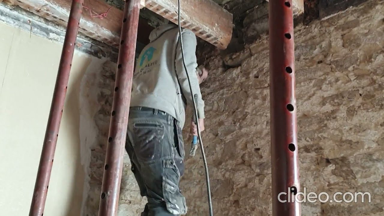 Renfort d'about de solives - Traitement M&eacute;rule