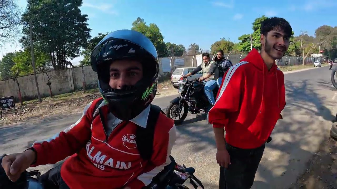FRIEND NE VLOG START KAR DIYA 😈 | RC 200 QUICKSHIFT | YA LADKI KON HAI?