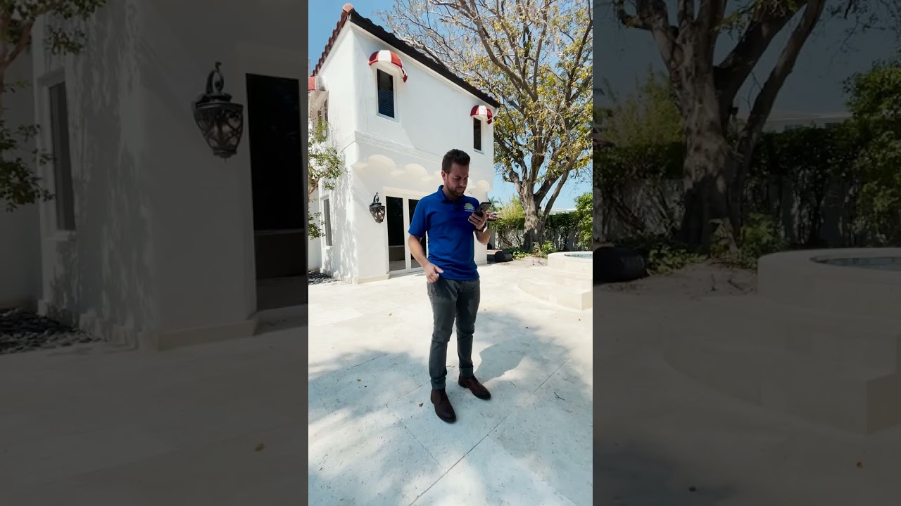 A pool contractor day - Swimming Pool