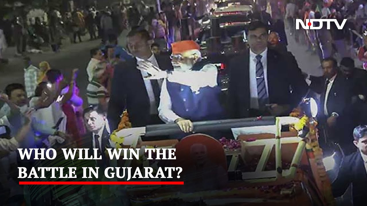 50 Km, 16 Seats - PM Modi Holds Longest-Ever Roadshow In Gujarat | Verified