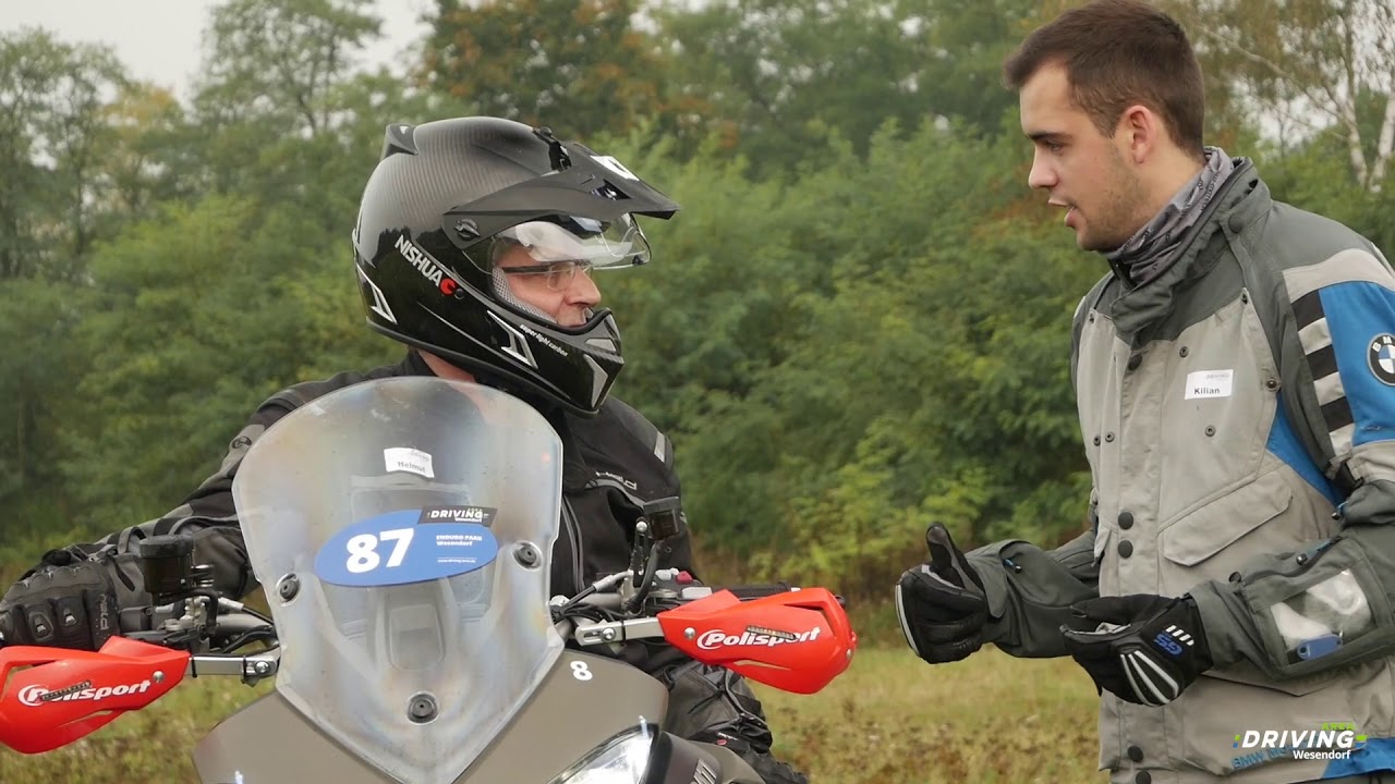 Enduro & Schräglagen Trainings in der DRIVING AREA Wesendorf
