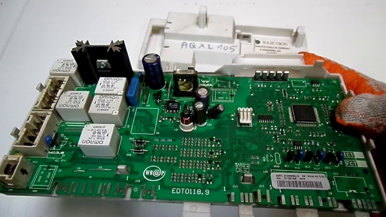 Naprawa programatora . Pralka hotpoint ariston aqxl 105 109 migają wszystkie diody.