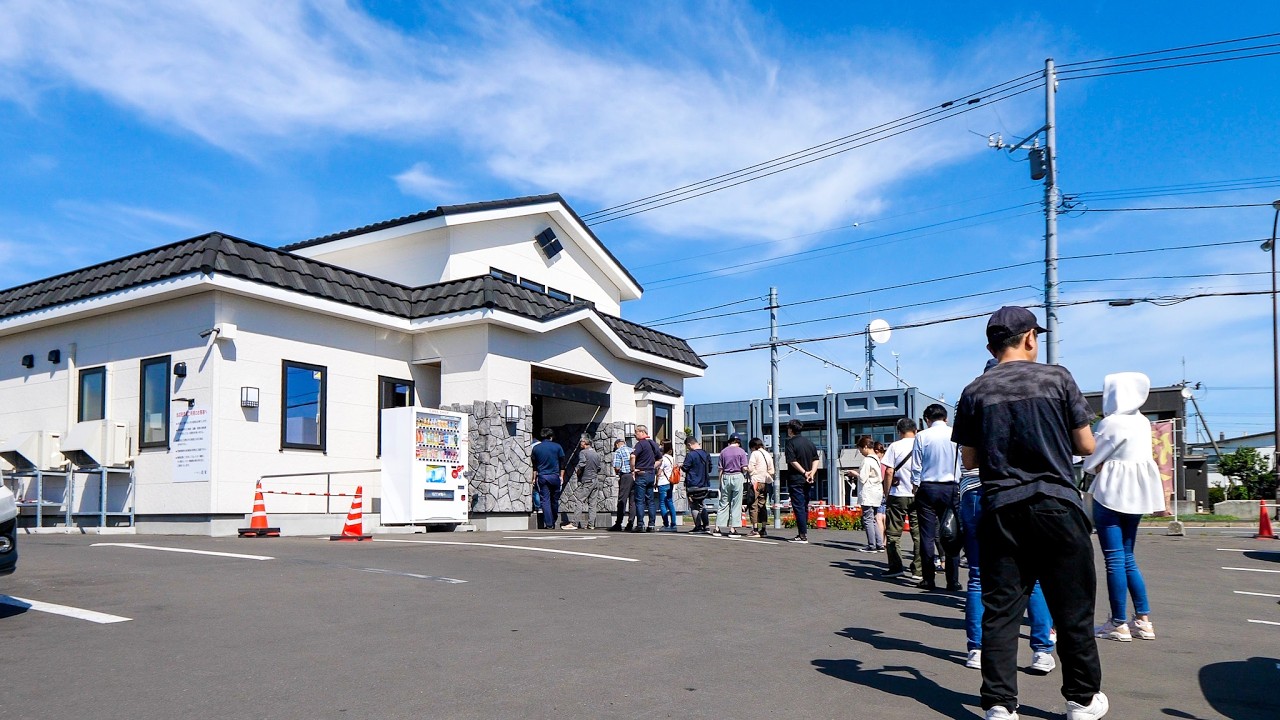 開店前から大行列！１日７５０杯売りさばく北海道みそラーメン屋の忙しすぎる１日