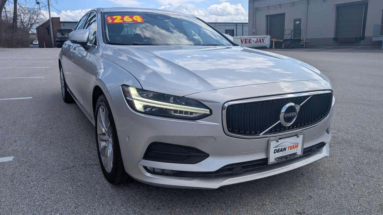 B4261 2017 Volvo S90